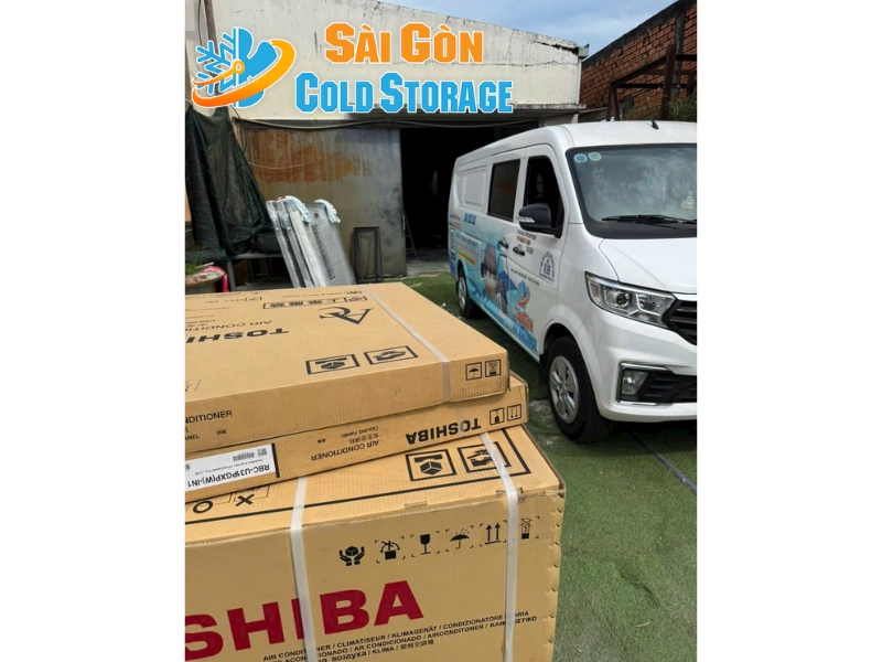 Hình ảnh thực tế về quá trình thi công phòng sạch máy lạnh cho công viên cá koi Rin Rin Park