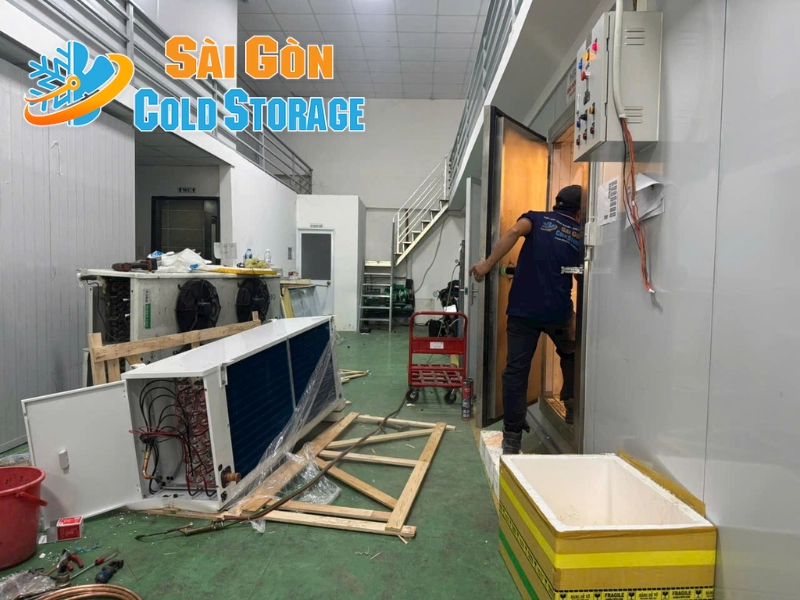 Một số hình ảnh thi công kho đông và kho mát tại quận 8