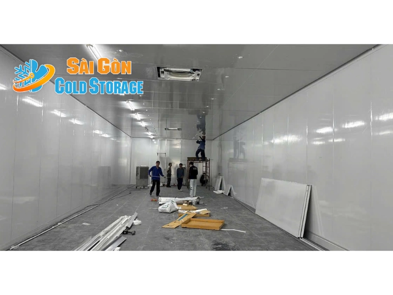 Các tiêu chuẩn thi công phòng sạch máy lạnh cho công viên cá koi
