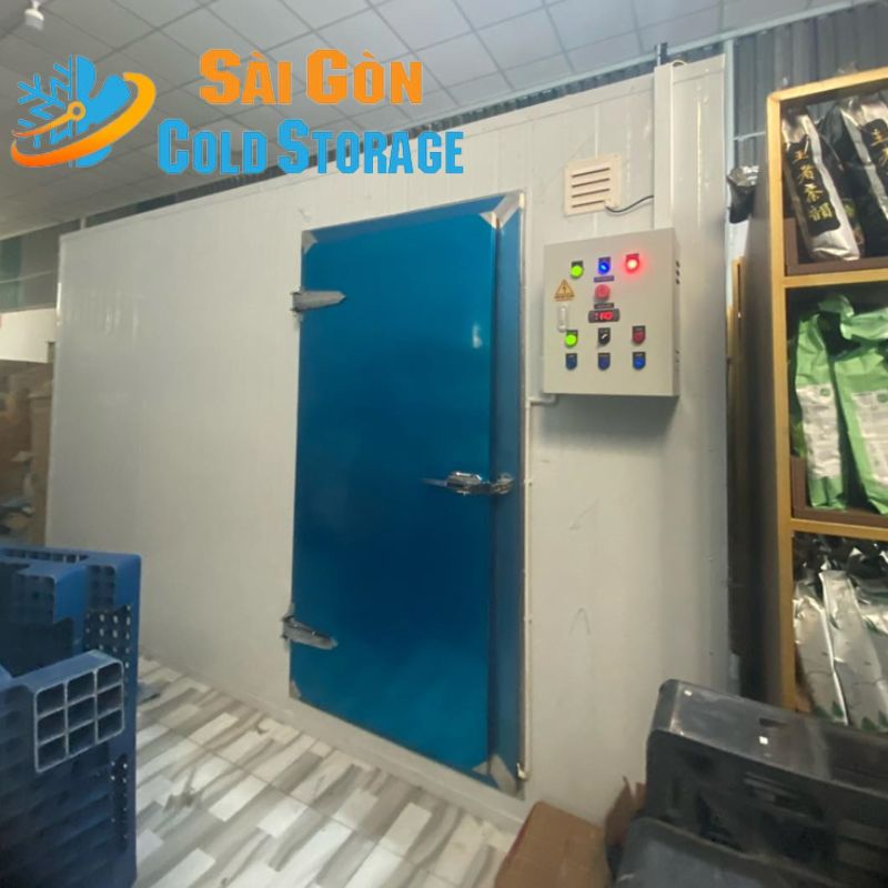 #Thi Công Kho Lạnh Bảo Quản Thực Phẩm 7.7m3 Tại Nguyên Liệu Việt Thủ Đức